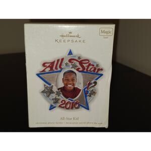 2010 Hallmark‎ Keepsake All-Star Kid Magic Sound Photo Holder Ornament - NIB